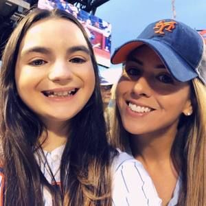 Meet your Posher, Liz